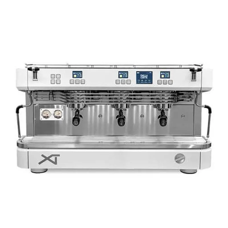 Dalla Corte XT Classic Espresso Kahve Makinesi, 3 Gruplu, Beyaz Krom